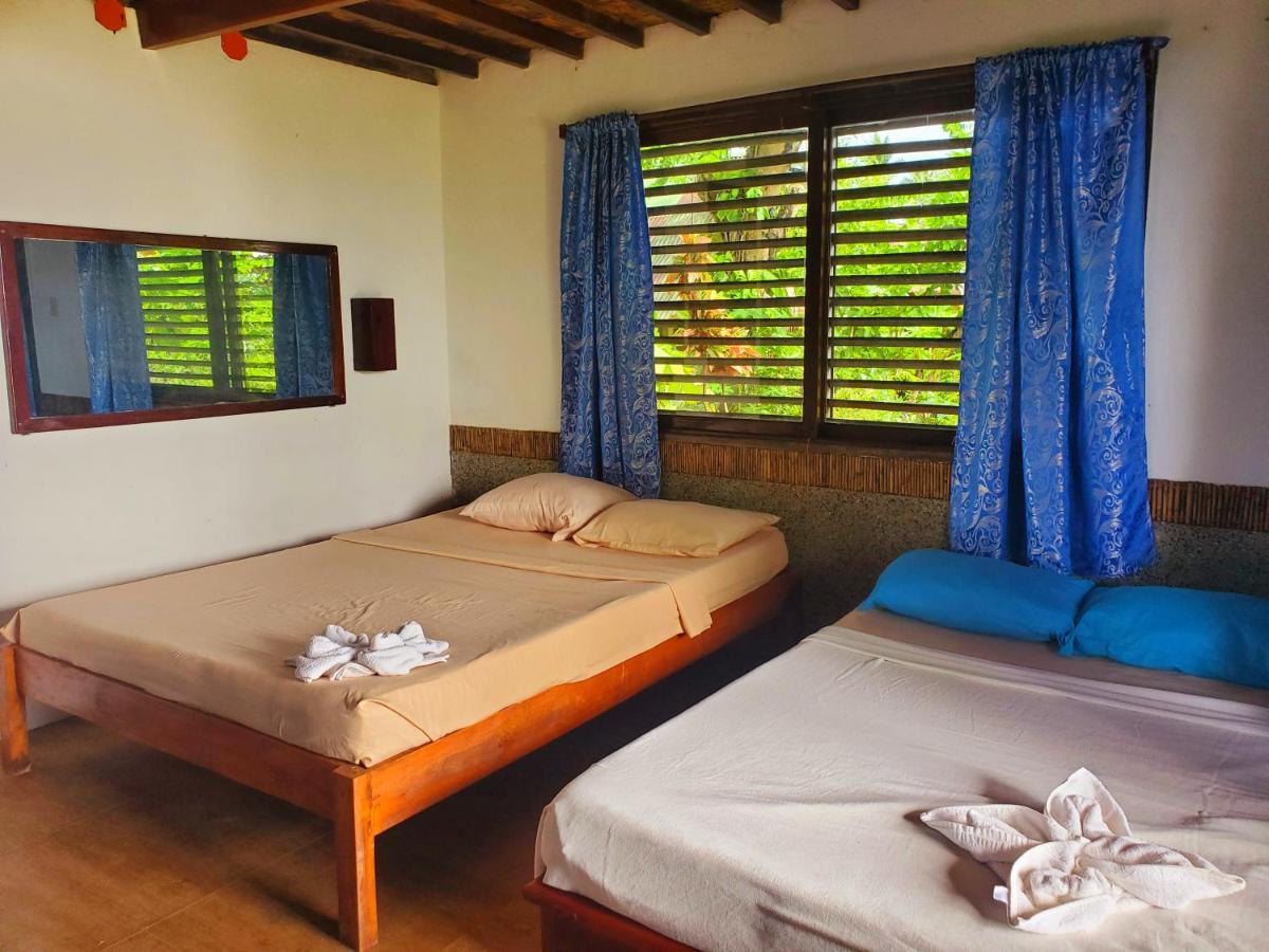 Patrick'S On The Beach Resort Генерал-Луна Экстерьер фото